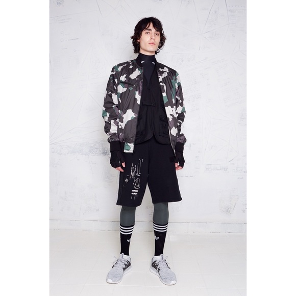 • Adidas Tubular • nova primeknit - Picture 4 of 11